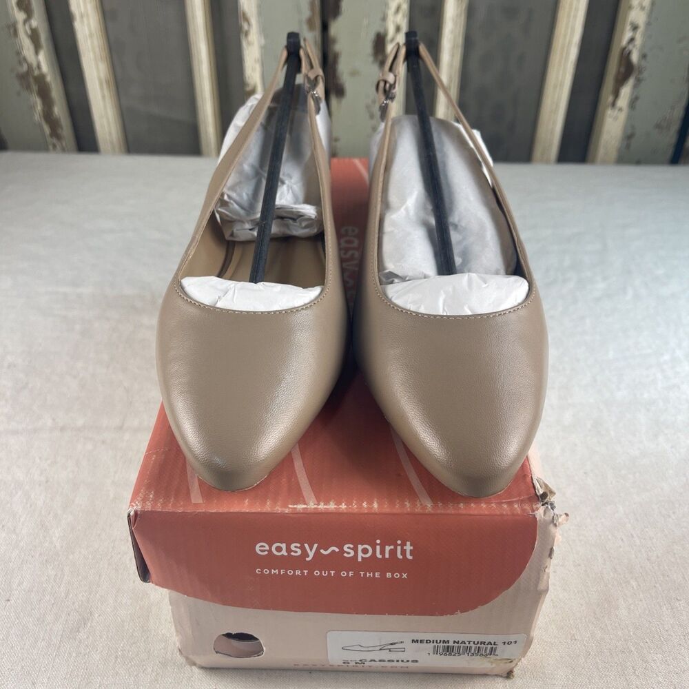 Easy Spirit Cassius Medium Natural 101 Size 6M
